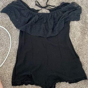 Never worn. Forever 21 romper. side zipper.